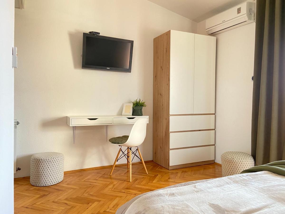 Apartments & Rooms Joy Of Life In Makarska Exterior photo