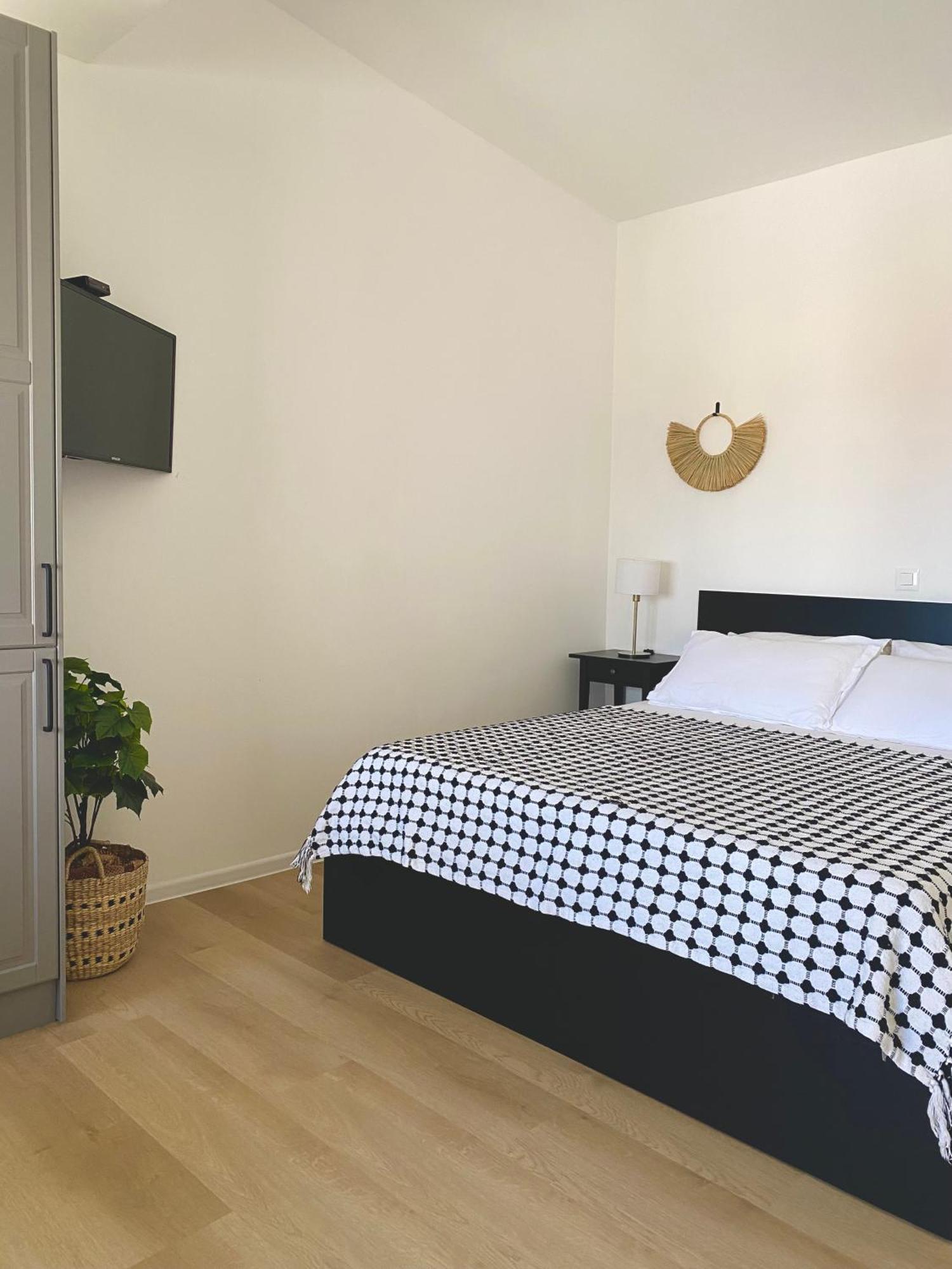 Apartments & Rooms Joy Of Life In Makarska Exterior photo