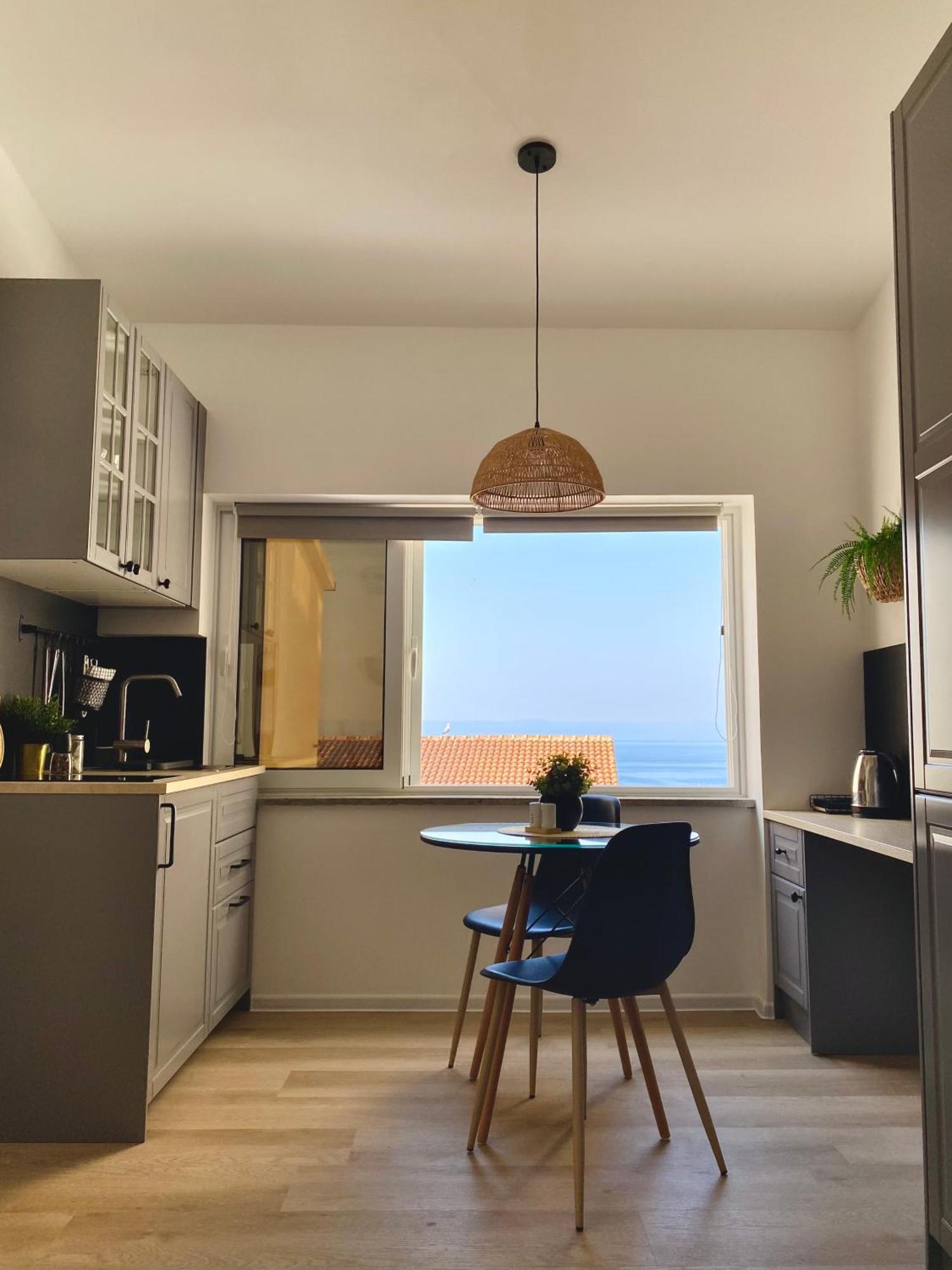 Apartments & Rooms Joy Of Life In Makarska Room photo